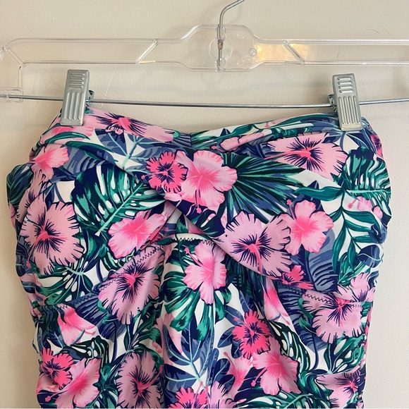 SHORE SHAPES One Piece Floral Swim Suit Size 8 - Picture 2 of 6